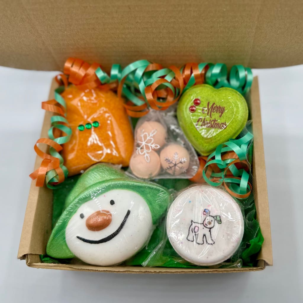 The Snowman Christmas Bath Bomb Gift Set - Christmas bath