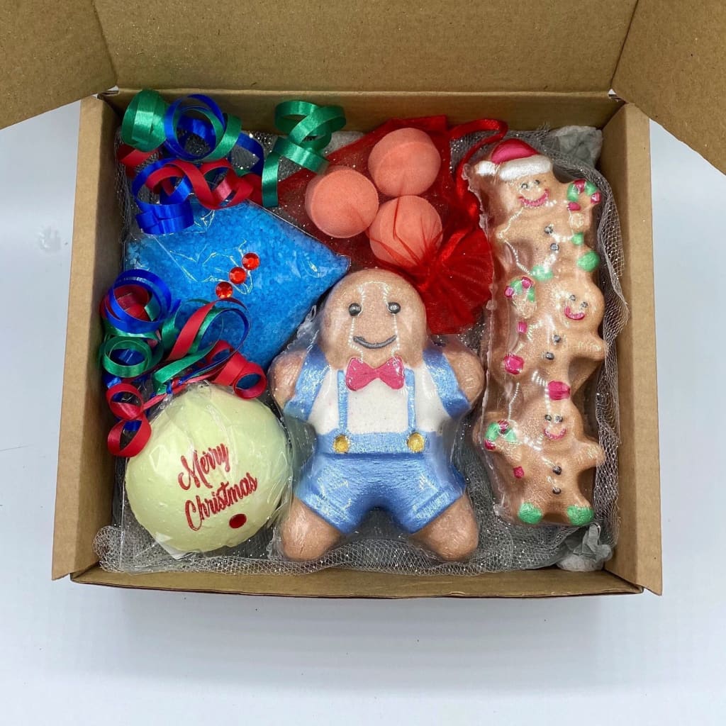 Gingerbread Man Christmas Bath Bomb Gift Set - Christmas 