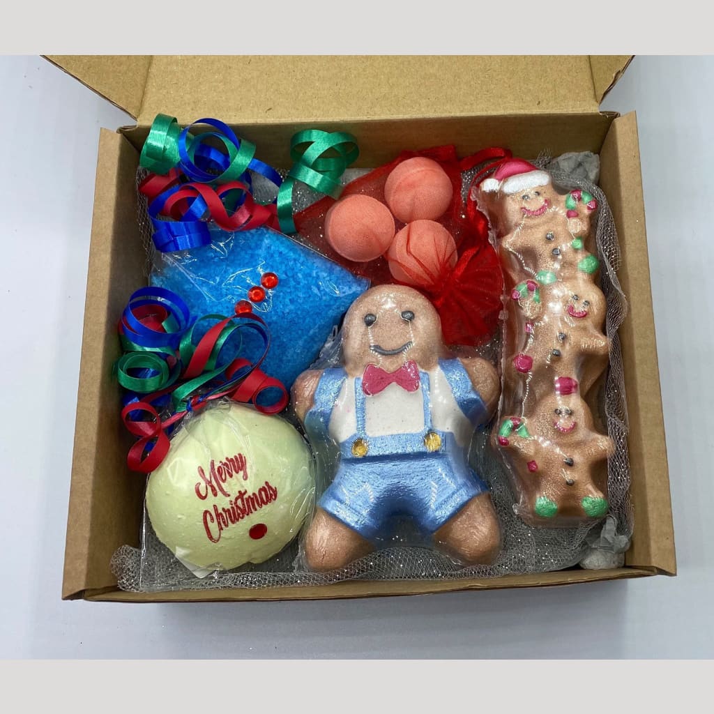 Gingerbread Man Christmas Bath Bomb Gift Set - Christmas 